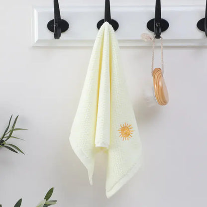 Soft Coral Velvet Cartoon Baby Bath Towel
