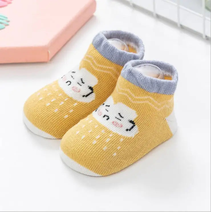 Baby Floor Socks for Kids - Dispensing Design